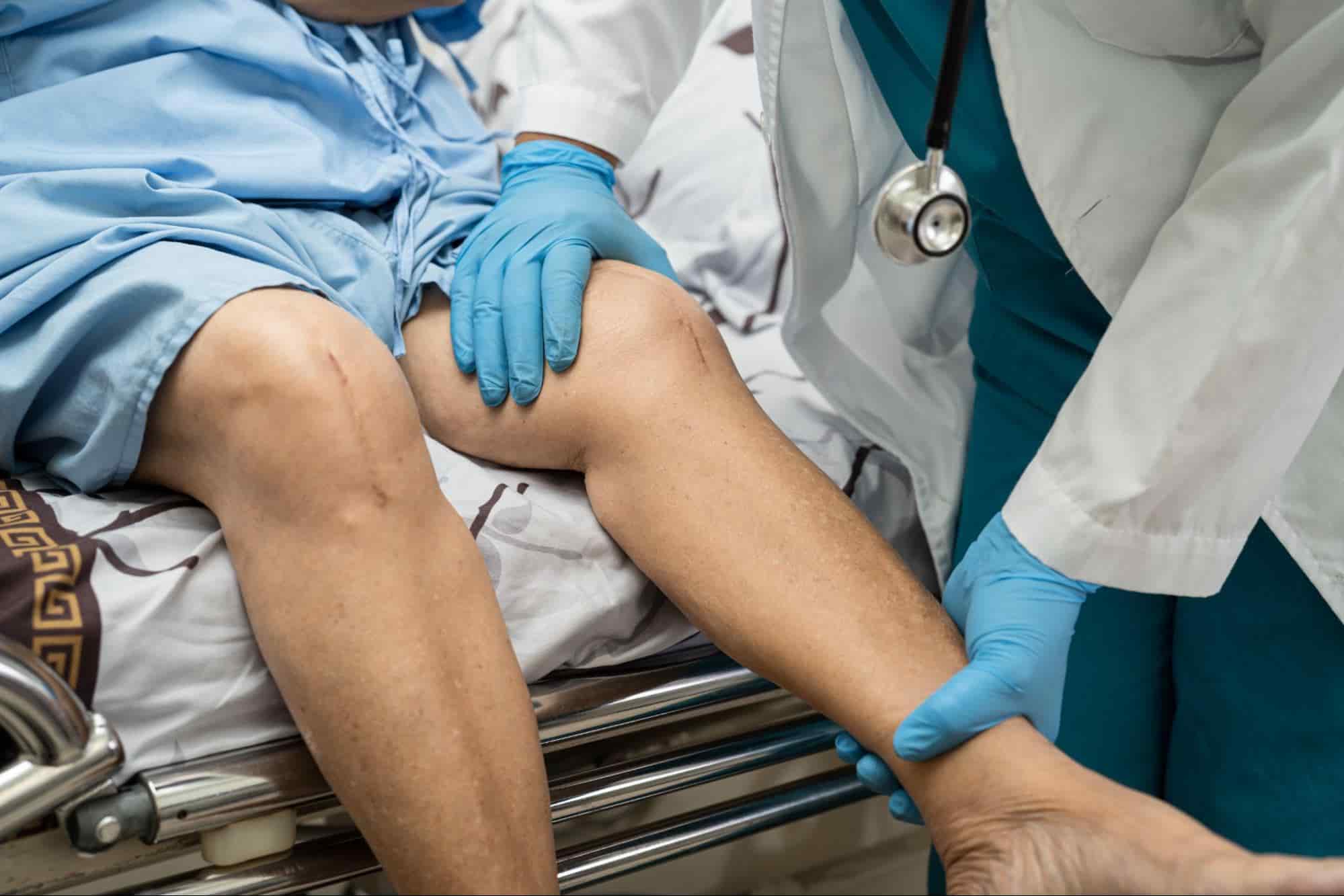 knee surgery