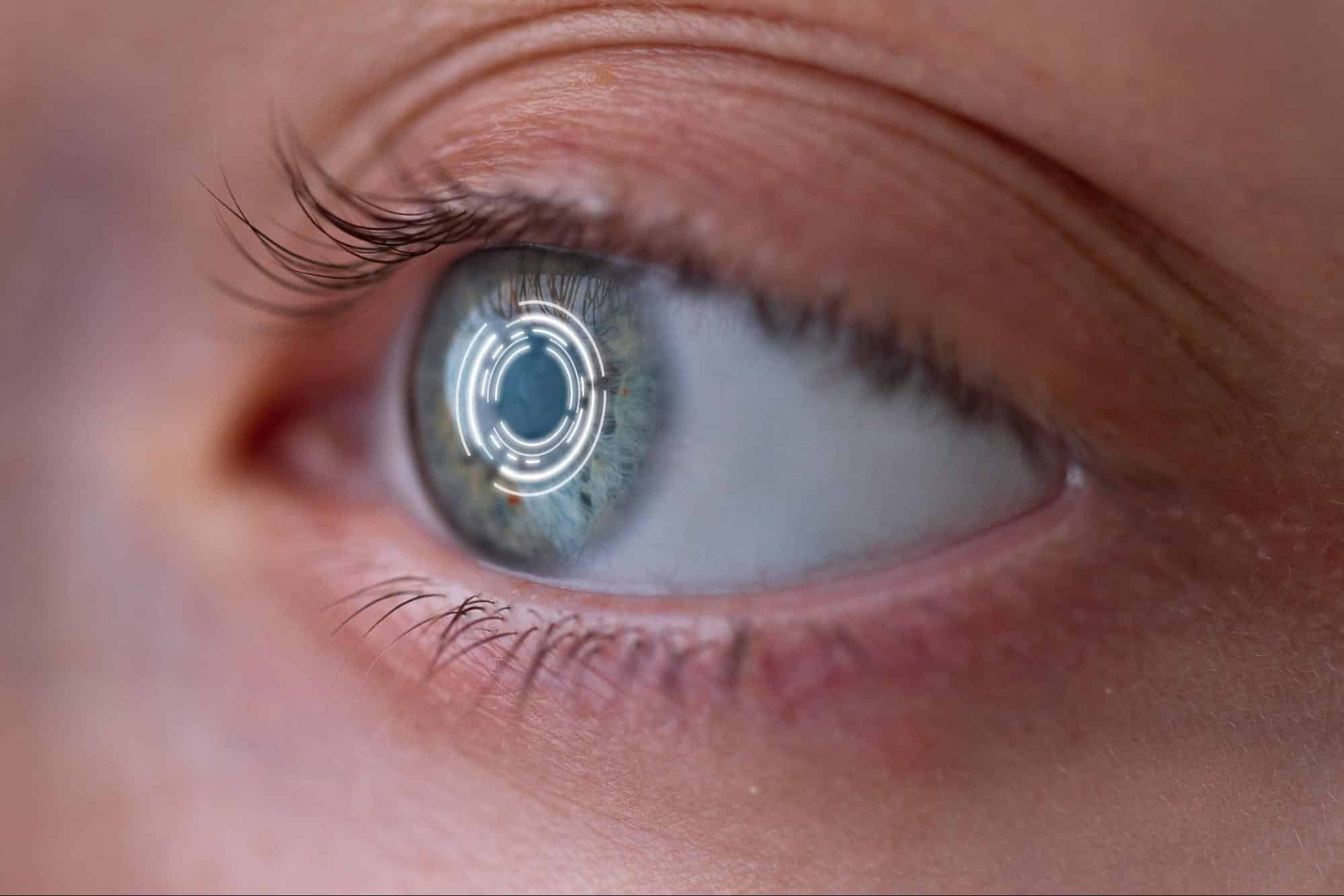 PRK รักษาสายตาสั้นยาวเอียง ข้อดีข้อเสีย ต่างจาก LASIK อย่างไร