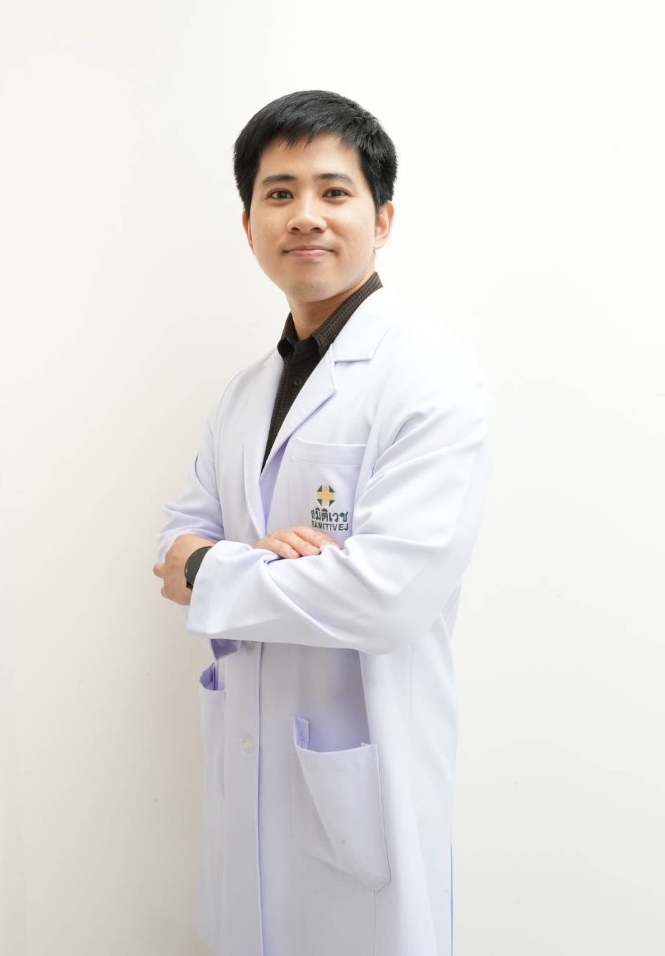 นพ. วิสุทธิพงศ์ เศวตประสาธน์